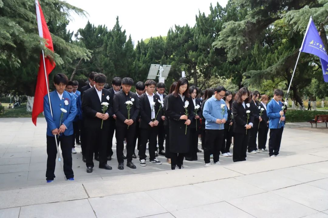 07e8bdc102afdfab8f4001c179924b58.jpg
