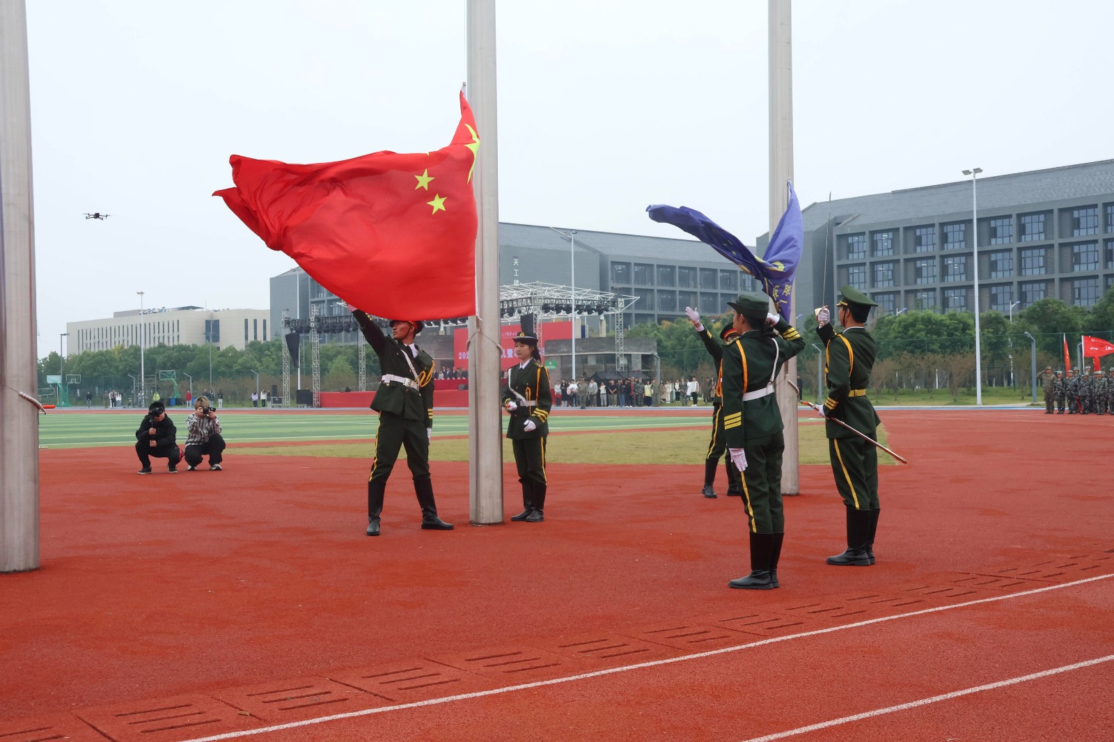 微信图片_20250924172510_454_4.jpg