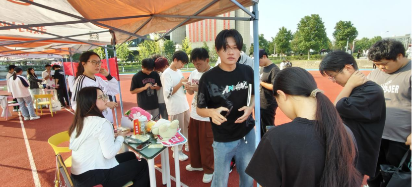 微信图片_2025-10-11_084019_362.png