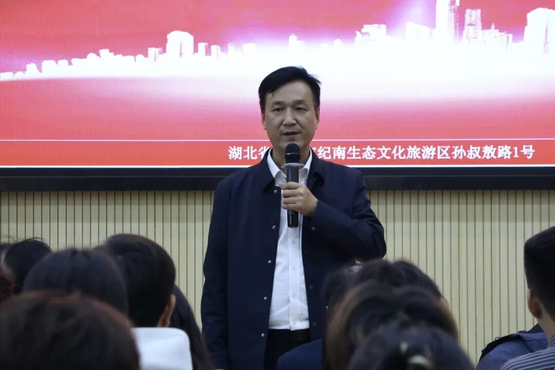 微信图片_2025-10-18_084406_534.jpg